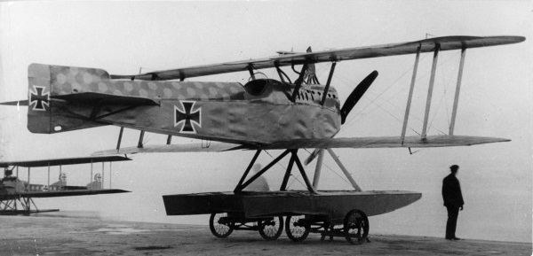Hansa-Brandenburg W.25