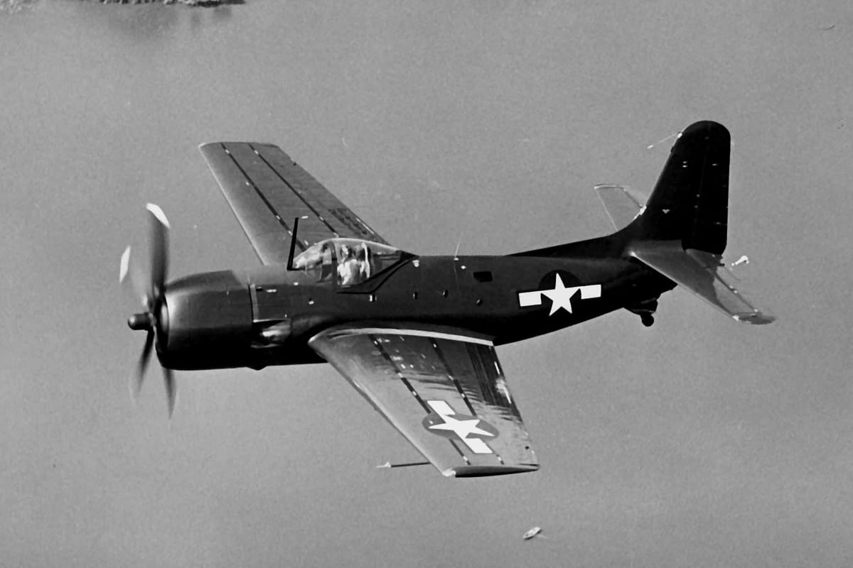 Curtiss XBT2C