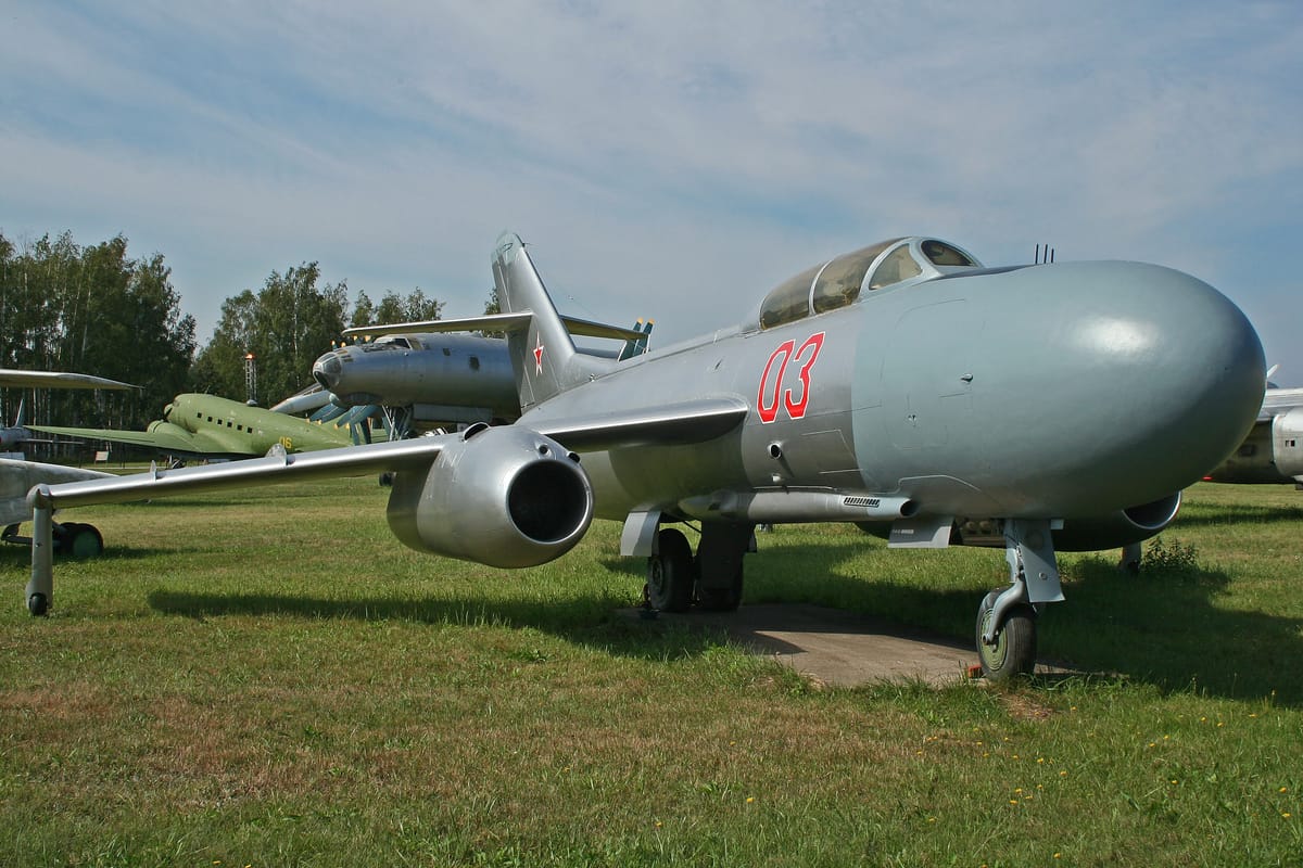 Yakovlev Yak-25