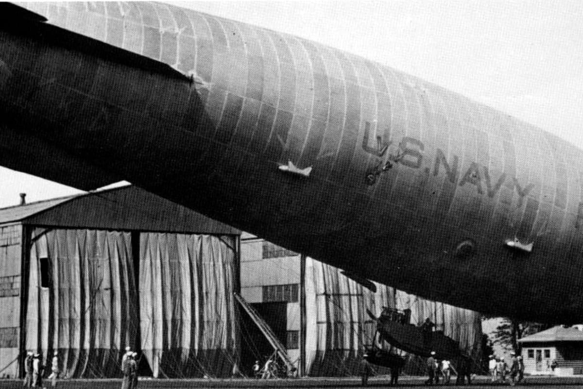 F-class blimp