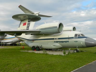 Antonov An-71