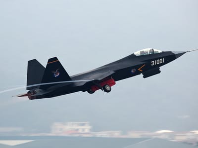 Shenyang J-35