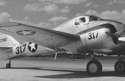 Curtiss-Wright AT-9 Jeep