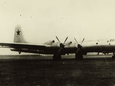 Tupolev Tu-85