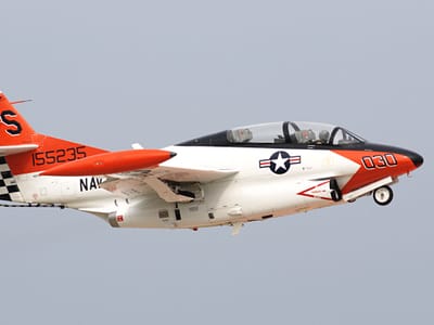 North American T-2 Buckeye