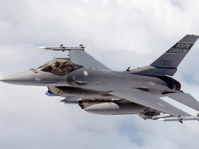 General Dynamics F-16 Fighting Falcon