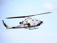 Bell AH-1 Cobra - Image 2