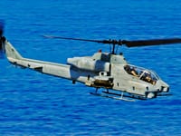 Bell AH-1 SuperCobra - Image 17