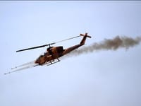 Bell AH-1 SuperCobra - Image 5