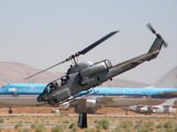 Bell AH-1 SuperCobra - Image 6