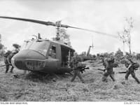 Bell UH-1 Iroquois - Image 2
