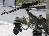 Bell UH-1 Iroquois - Image 4