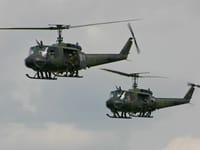 Bell UH-1 Iroquois - Image 8