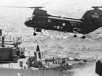 Boeing Vertol CH-46 Sea Knight - Image 22