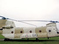 Boeing CH-47 Chinook - Image 9