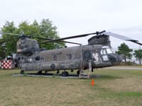 Boeing CH-47 Chinook - Image 16