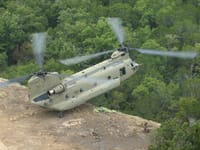 Boeing CH-47 Chinook - Image 38