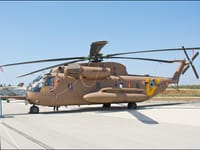 Sikorsky CH-53 Sea Stallion - Image 15