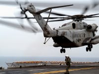 Sikorsky CH-53 Sea Stallion - Image 29