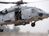 Sikorsky SH-60 Seahawk - Image 4