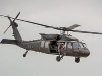 Sikorsky UH-60 Black Hawk - Image 17