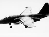 Sukhoi Su-25 - Image 12