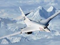 Tupolev Tu-160 - Image 3