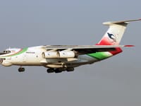 Ilyushin Il-76 - Image 7