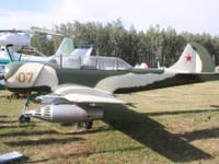 Yakovlev Yak-52 - Image 2