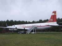 Ilyushin Il-18 - Image 3