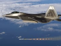 Lockheed Martin F-22 Raptor - Image 2