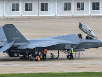 Shenyang J-35 - Image 4