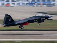Shenyang J-35 - Image 5