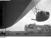 LZ 127 Graf Zeppelin - Image 3