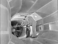 Handley Page Halifax - Image 8