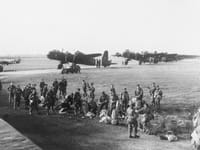 Short Stirling - Image 2