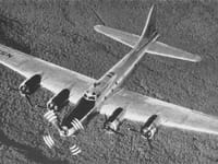 Boeing B-17 Flying Fortress - Image 21
