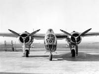 North American NA-40 - Image 2