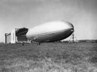 LZ 130 Graf Zeppelin - Image 4