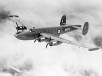 Avro Shackleton - Image 9
