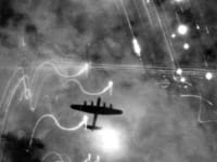 Avro Lancaster - Image 23