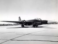 Martin B-57 Canberra - Image 12