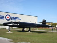Avro Canada CF-100 Canuck - Image 9