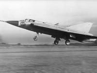 Saab 35 Draken - Image 3