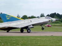 Saab 35 Draken - Image 40