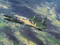 Convair F-102 Delta Dagger - Image 13