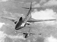 Grumman F-9 Cougar - Image 3