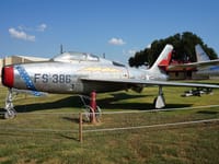 Republic F-84F Thunderstreak - Image 5