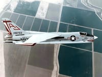 Vought F-8 Crusader - Image 8