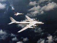 Vought F-8 Crusader - Image 10